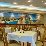 Hotell List