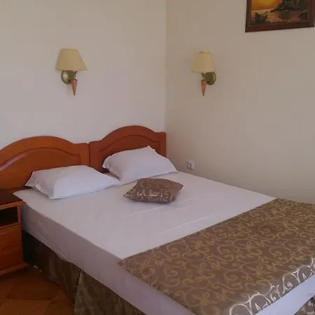 Hotel List