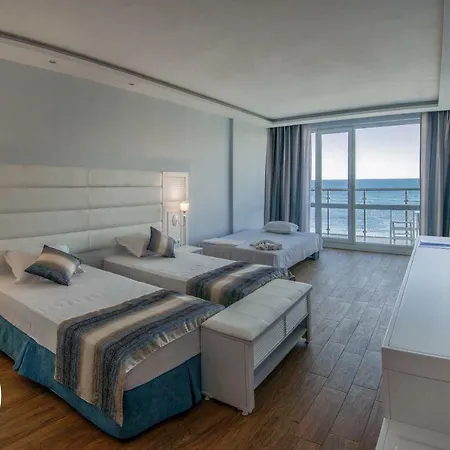 List Hotel 4*