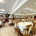 Ξενοδοχείο List Σωζόπολη