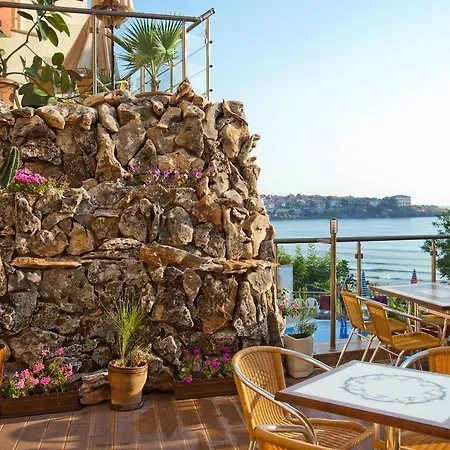 List 4* Sozopol