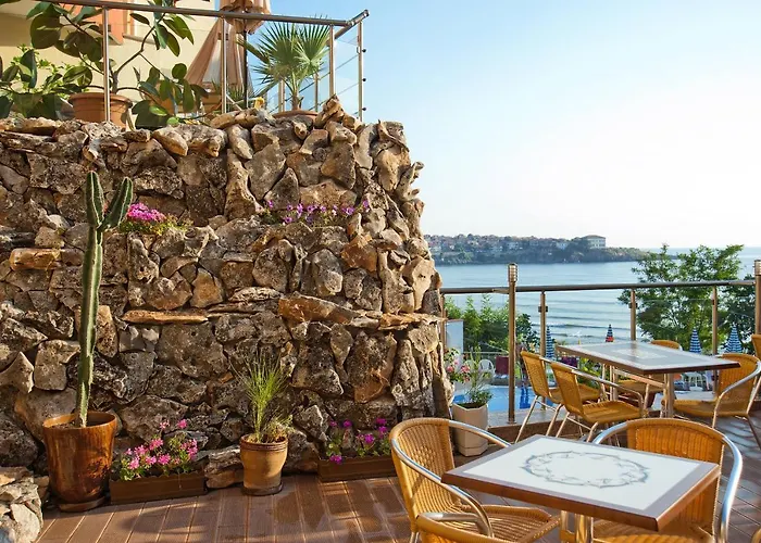 List 4* סוזופול